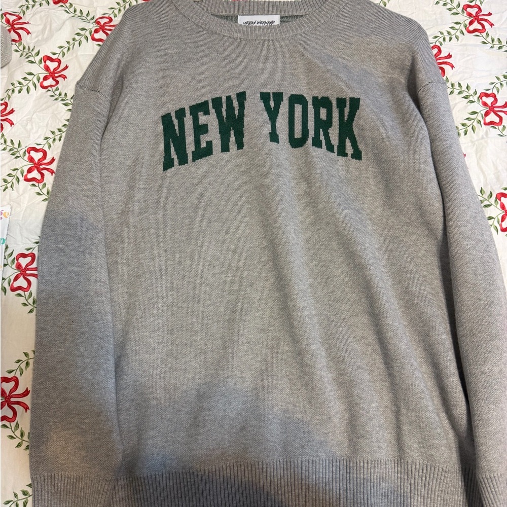 Gray Sweater with Green 'New York' Print